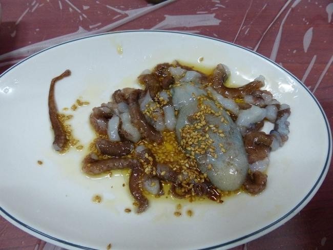 Живой осьминог, Южная Корея