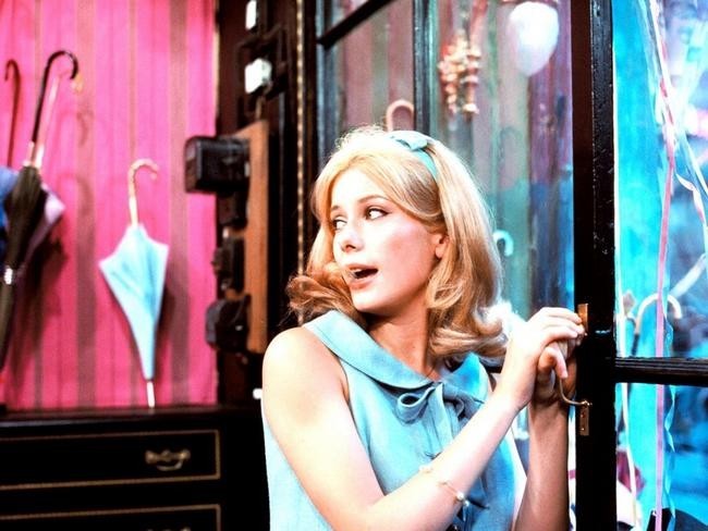 Шербурские зонтики / Les Parapluies de Cherbourg (1964)