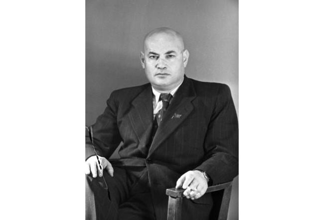 Борис Горбатов
