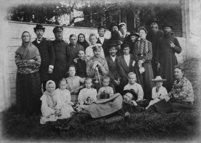 4. Деревенский праздник