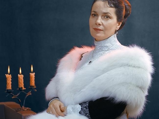 Элина Быстрицкая