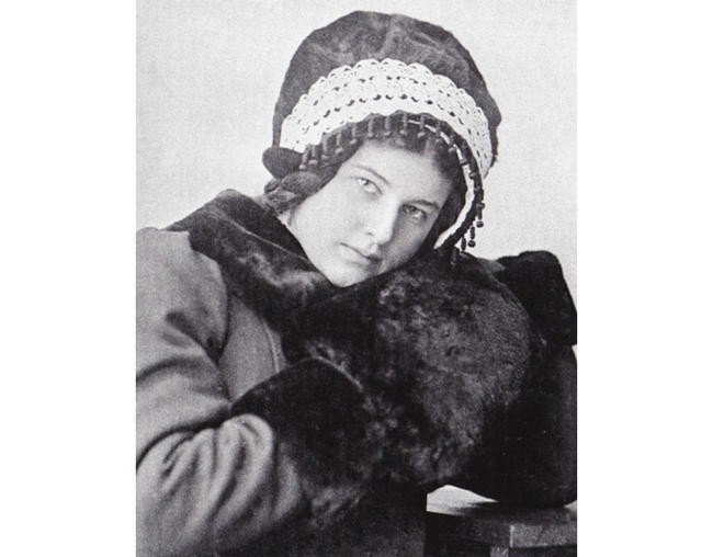 Лариса Рейснер