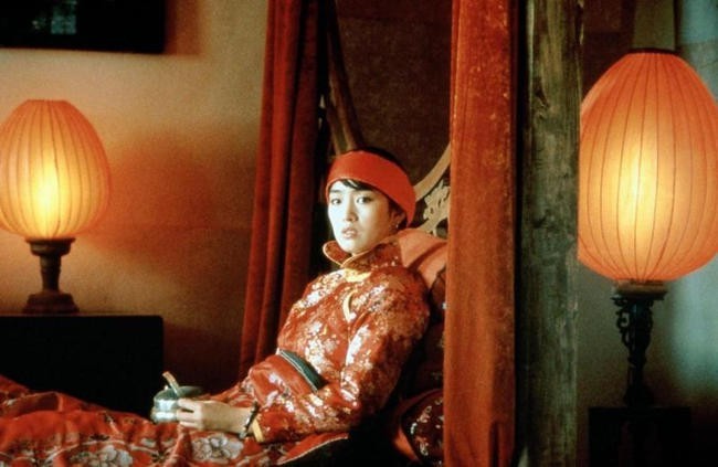 Подними красный фонарь / Da hong deng long gao gao gua (1991, Чжан Имоу)
