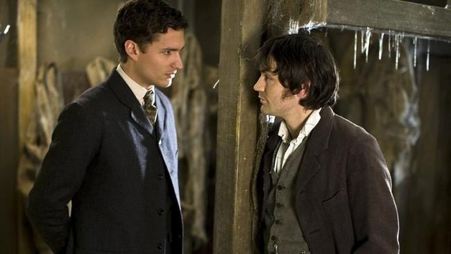 "Чуть свет – в Кэндлфорд" (Lark Rise to Candleford, 2008 г.)