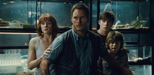 6. Мир юрского периода (2015)