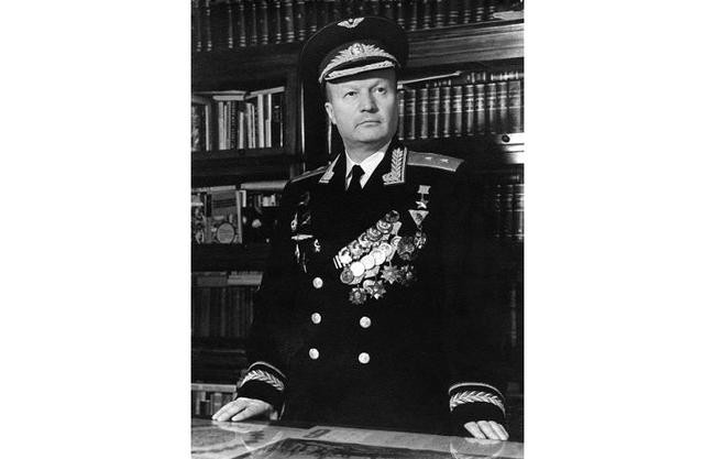 Николай Петрович Каманин (1908—1982)