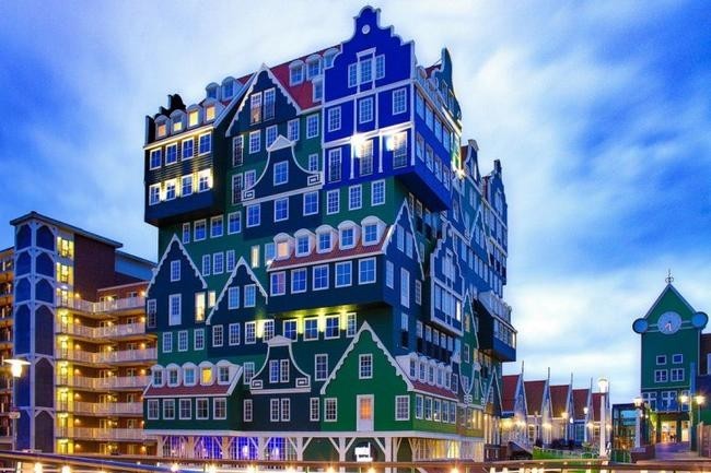 Отель ZAANDAM INNTEL