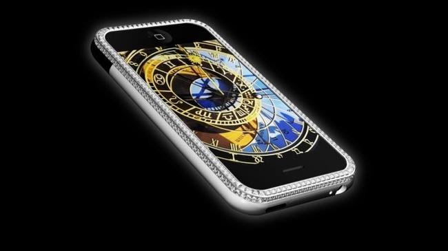 10. iPhone Princess Plus – 176,4 тысячи долларов