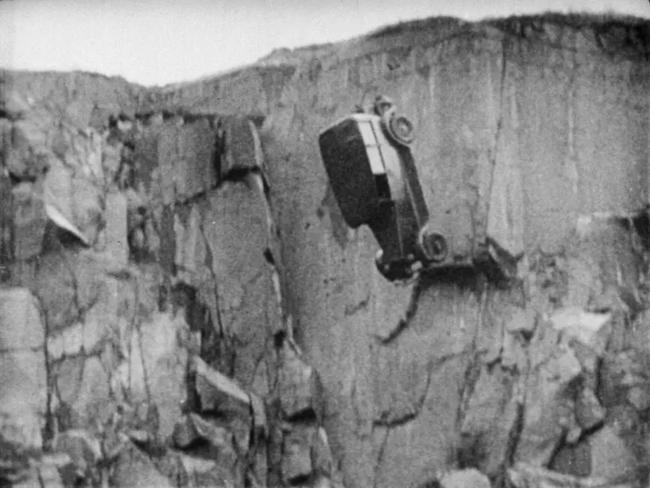6. Фильм. Режиссер Брюс Коннер, 1958