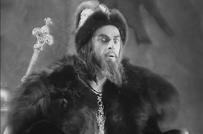 Актер Николай Черкасов пострадал в аварии