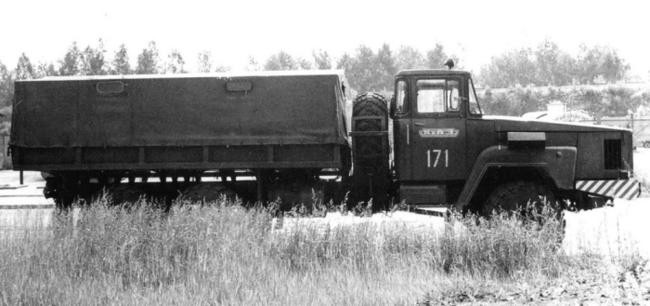 3. КрАЗ-Э260Е