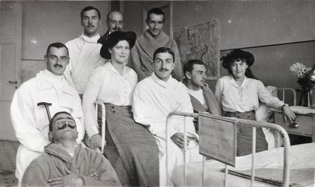 Скромная жизнь царских особ