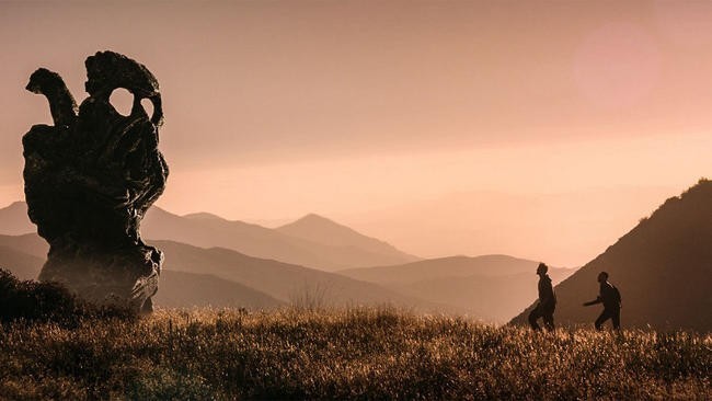 Паранормальное / The Endless (Джастин Бенсон, Аарон Мурхед, 2017)