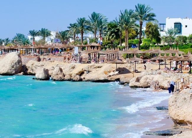 Пляж Рас Умм Сид в Шарм-эль-Шейхе
