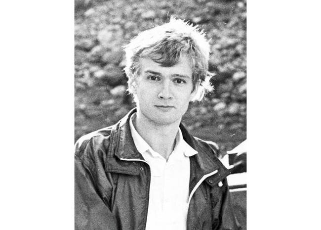 Дмитрий Холодов
