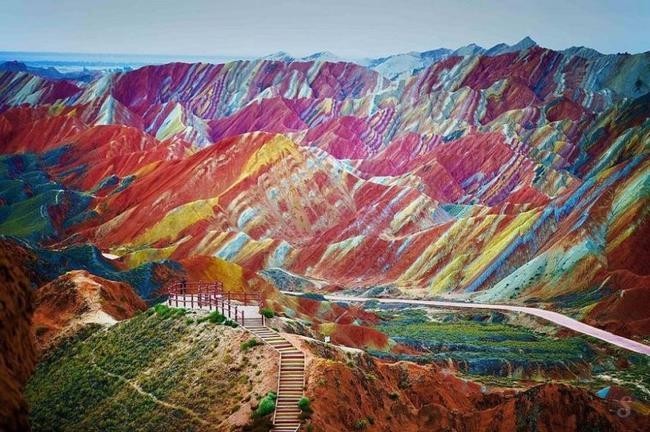 Радужные горы, Китай