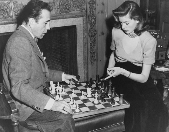 Существует множество вариаций правил игры в шахматы