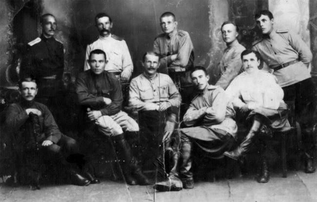 Из «асановцев» в трудовые бригады