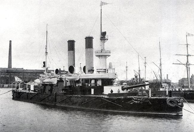 Броненосец береговой обороны «Адмирал Ушаков»