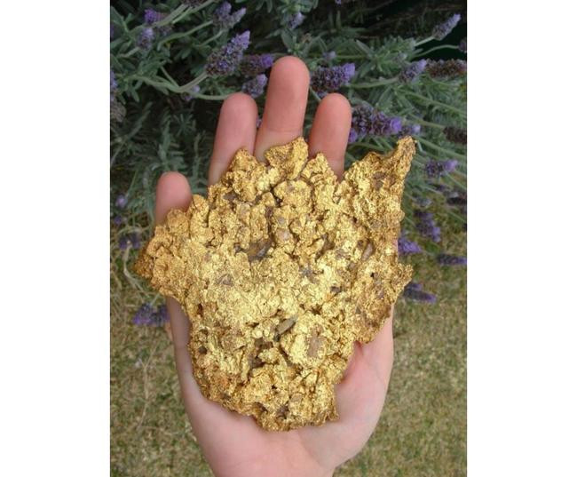 7. Золотые самородки