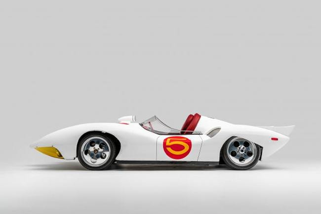 Mach 5 из мультфильма "Спиди-гонщик"