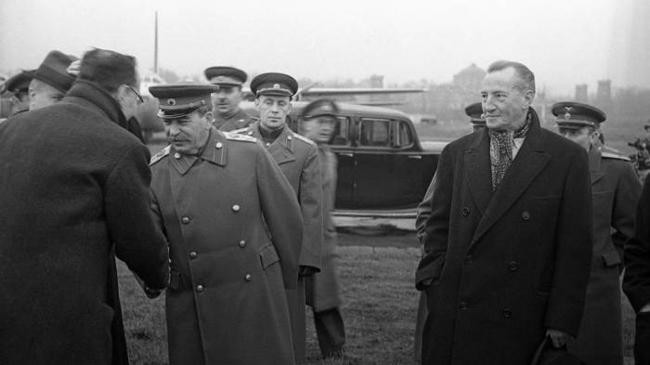 Сталинские презенты и русский слуга для британского посла