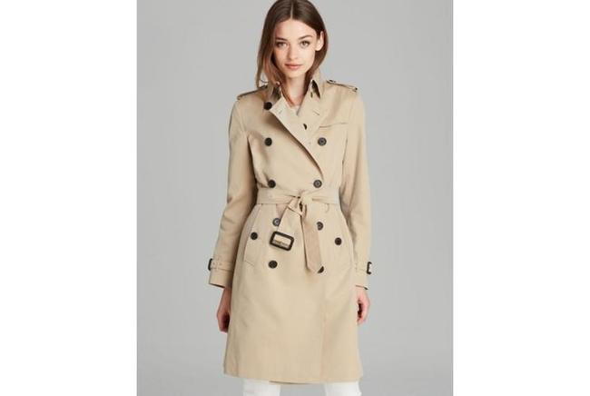 2. Тренч Burberry