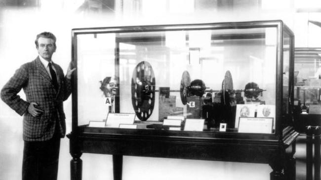 5. Первая публичная демонстрация телевиденья: 1926 год