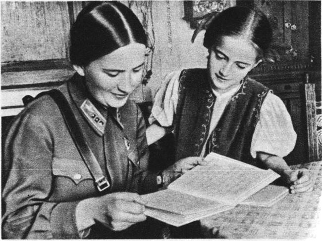 Марина Раскова и “Ночные ведьмы”