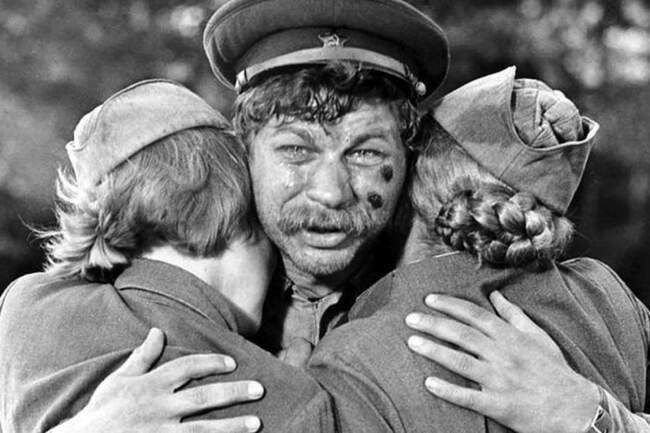 «Зори здесь тихие...» и «…А зори здесь тихие»