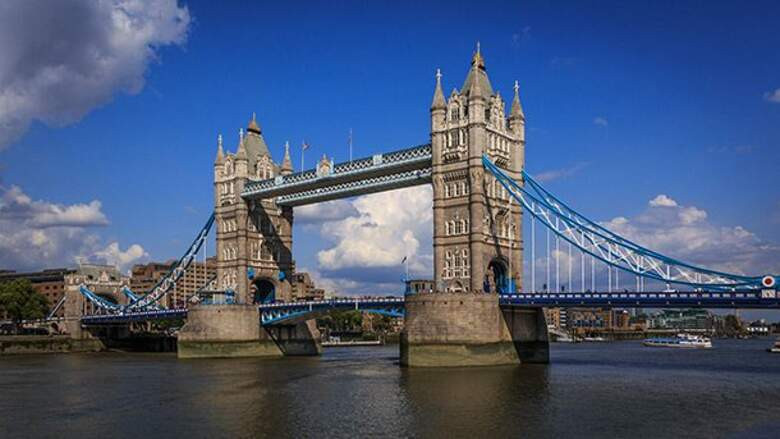 2. Тауэр Бридж (Tower Bridge), Англия