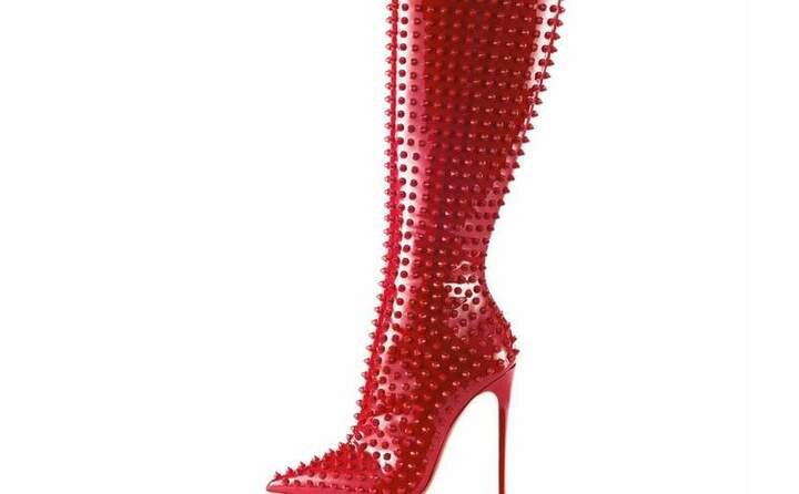 Red Spike Christian Louboutin (30000 $)