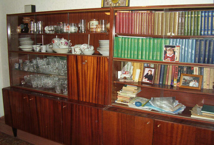 2. Сервант