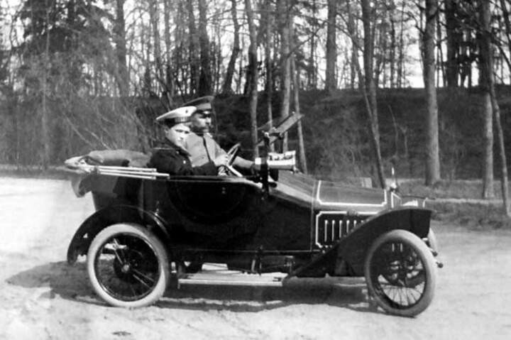 Малютка Peugeot цесаревича Алексея – инновация на мировом авторынке