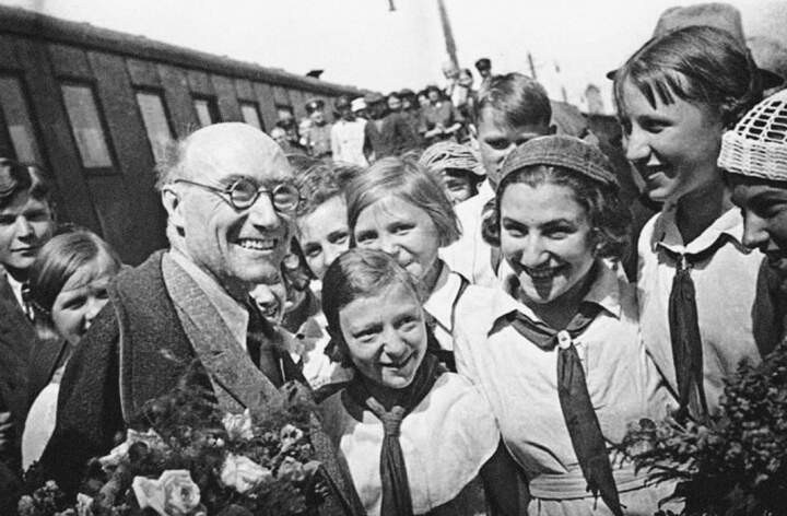 9. Андре Жид «Возвращение из СССР»