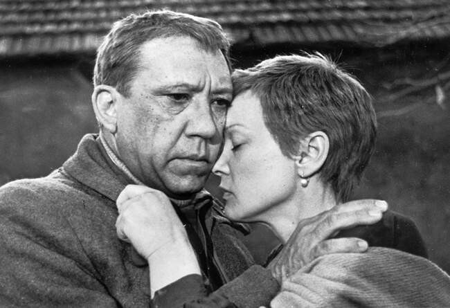 "Двадцать дней без войны" (1977)