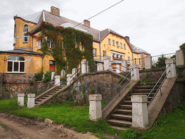 6. Лаукенский замок (Саранское, Калининградская область)