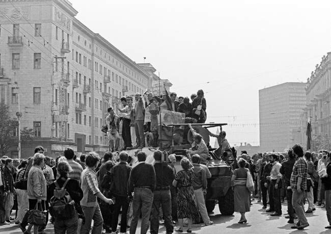 Танки, 1991