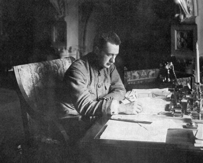 Как Керенский совершил «политическое самоубийство» и «разбазарил» свой авторитет