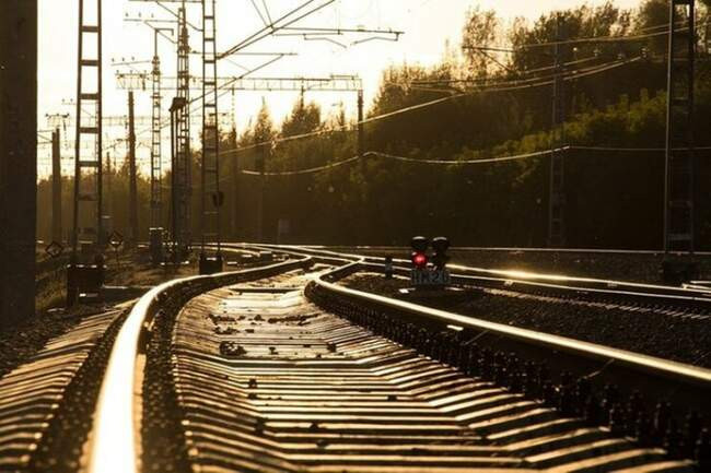 Почему ширина железнодорожной колеи в России и Европе не совпадают