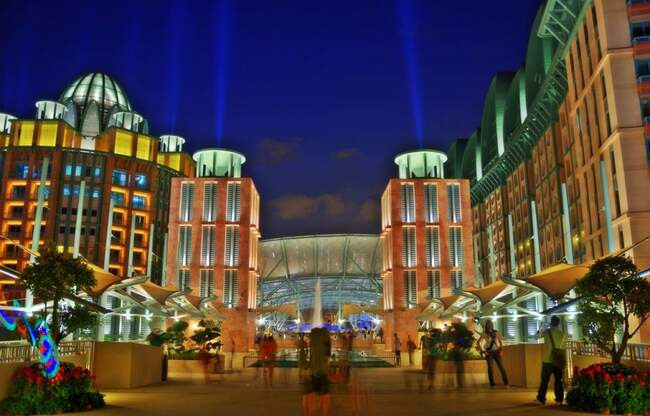 Курортный комплекс Resorts World Sentosa (Сингапур)
