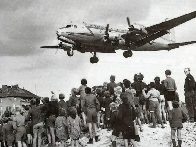 4. «Конфетный» бомбардировщик