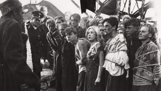 5. Александр Фадеев «Молодая гвардия», 1946