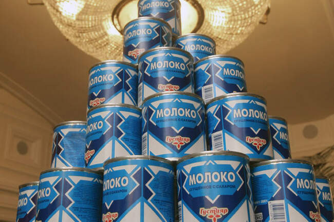6. Сгущенное молоко в жестяной банке