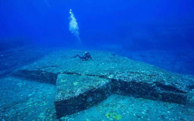 Море у берегов Йонагуни