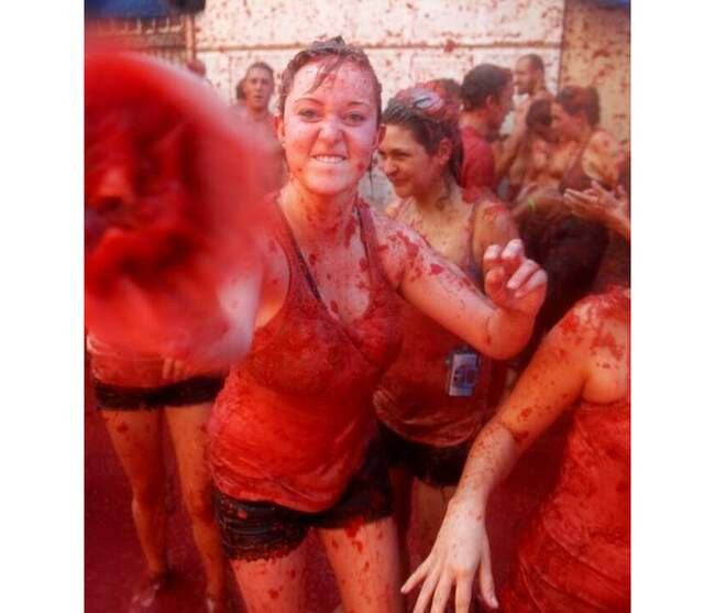 13. Ла Томатина (La Tomatina)