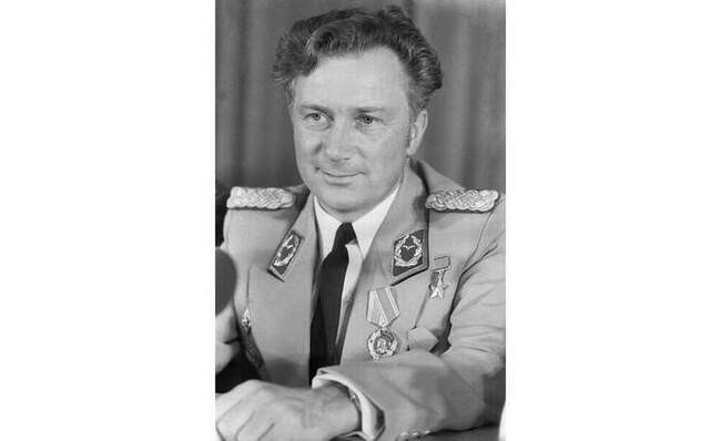 8. Зигмунд Йен