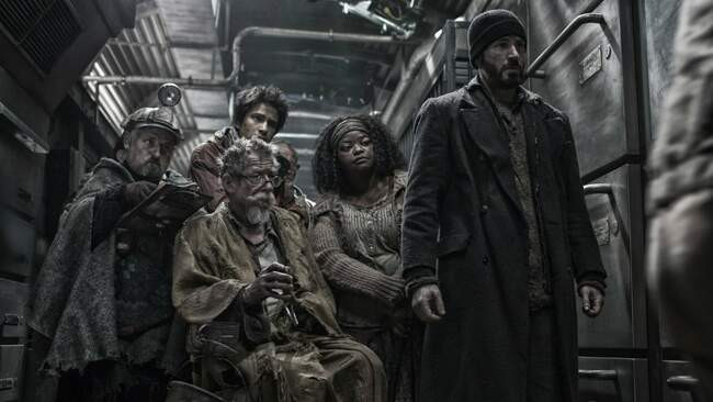 Сквозь снег / Snowpiercer