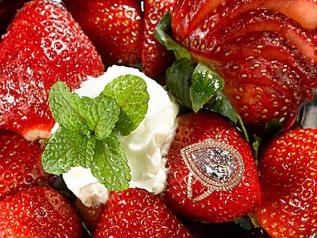 8. Десерт Strawberries Arnaud