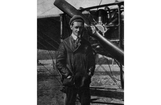 Константин Константинович Арцеулов (17 (29) мая 1891, Ялта — 18 марта 1980, Москва)